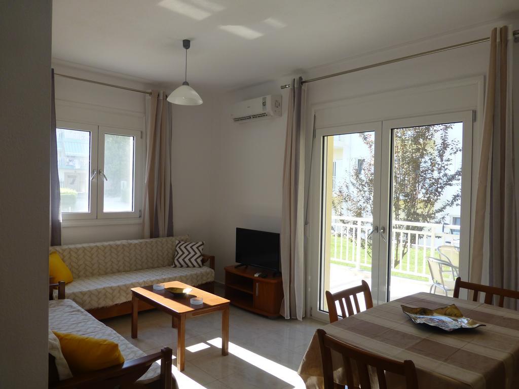 Pavloudis Apartments Psakoudia Extérieur photo